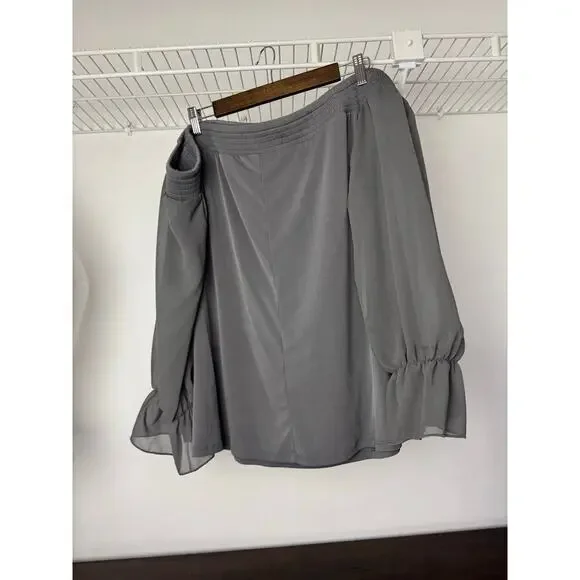 Torrid Off the Shoulder Blouse Size 3X Gray, Flowy NWT - Picture 9 of 12